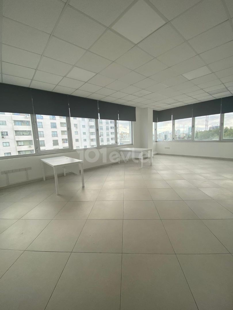 OFFICE IN OFFICE BUILDING FOR RENT