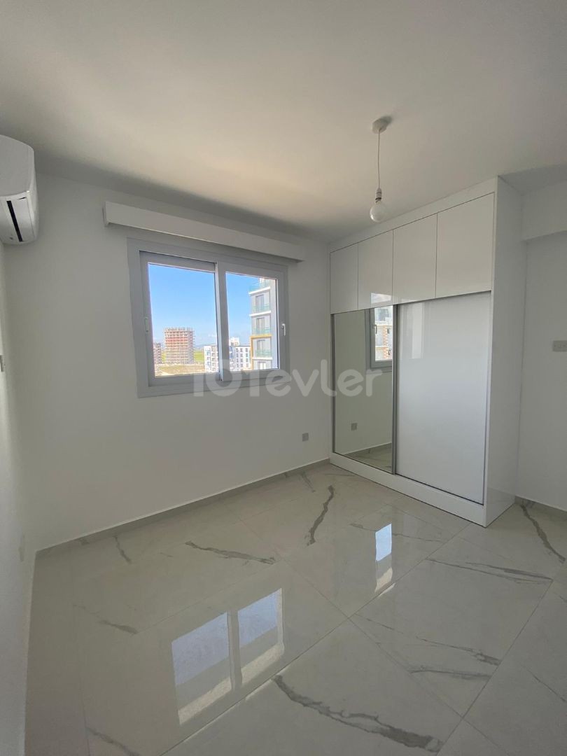 2+1 FLAT FOR SALE IN LONG BEACH