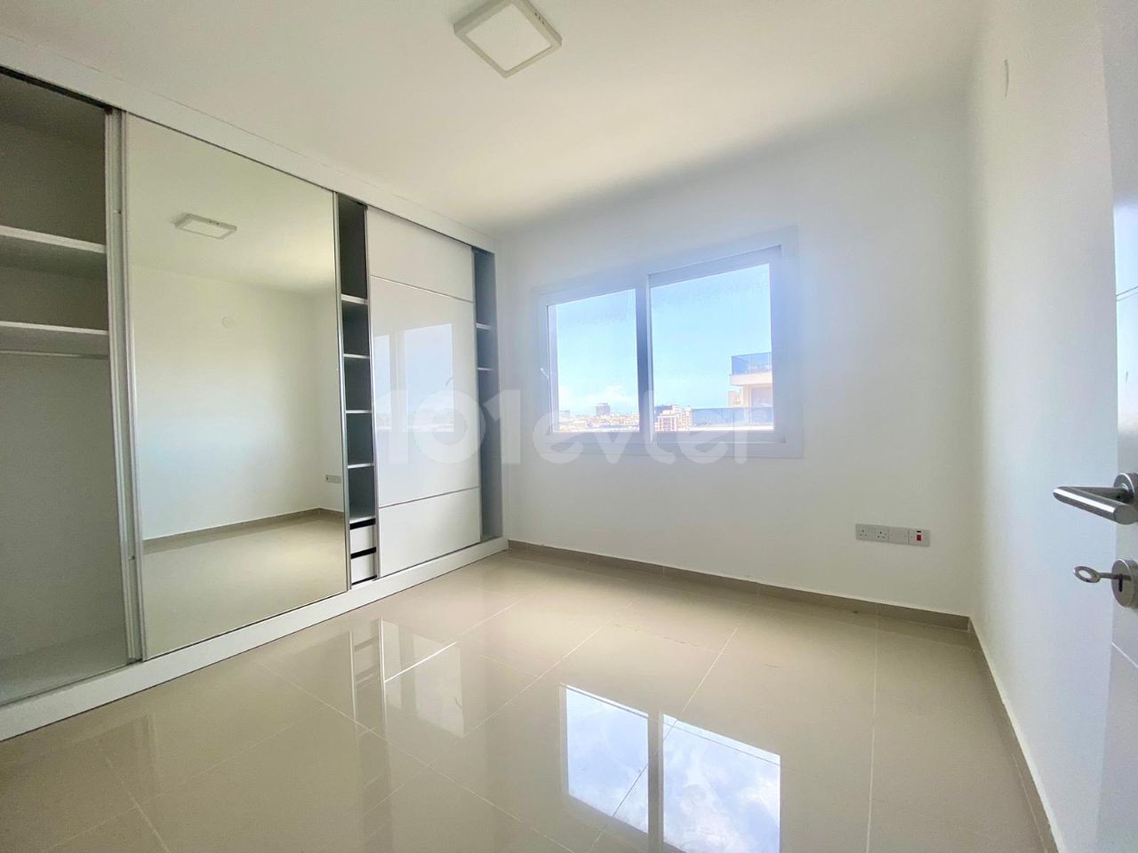 2+1 FLAT IN TERRACE PARK FOR SALE