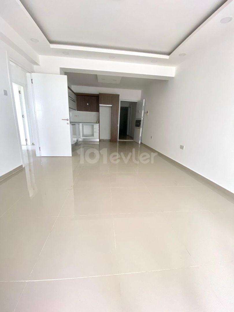 2+1 FLAT IN GOLDEN RESIDENCE FOR SALE