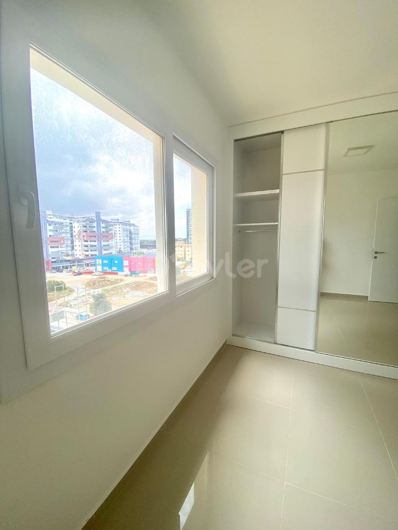 2+1 FLAT IN GOLDEN RESIDENCE FOR SALE