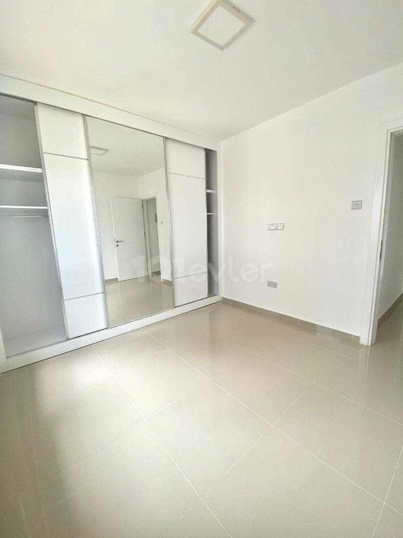 2+1 FLAT IN GOLDEN RESIDENCE FOR SALE