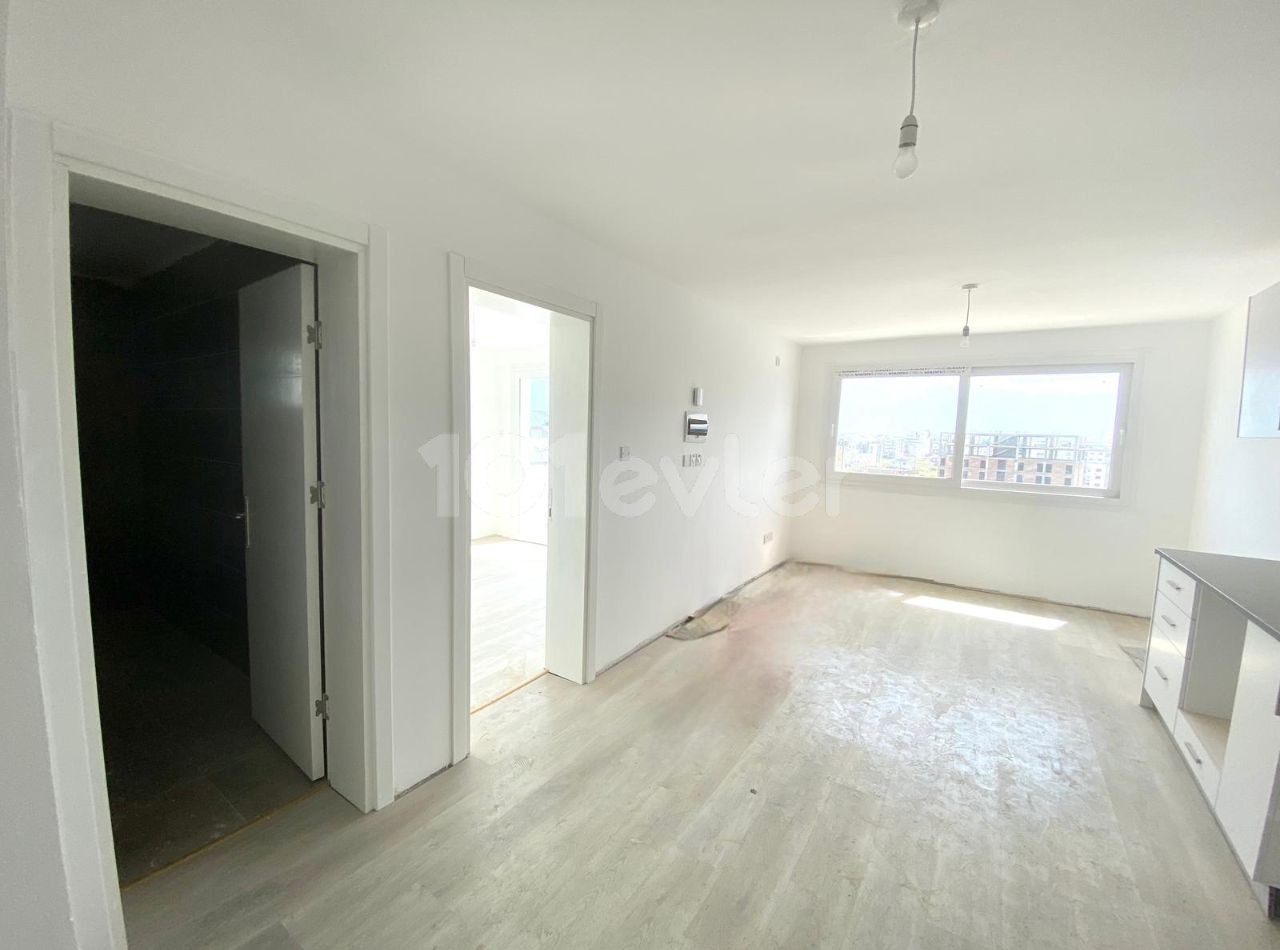 1+1 Penthouse zu verkaufen