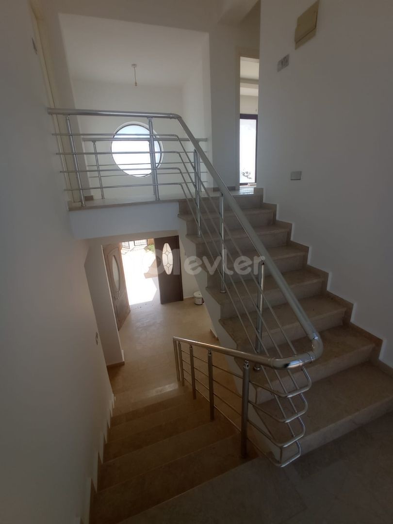 3+1 villa in bogaz for rent