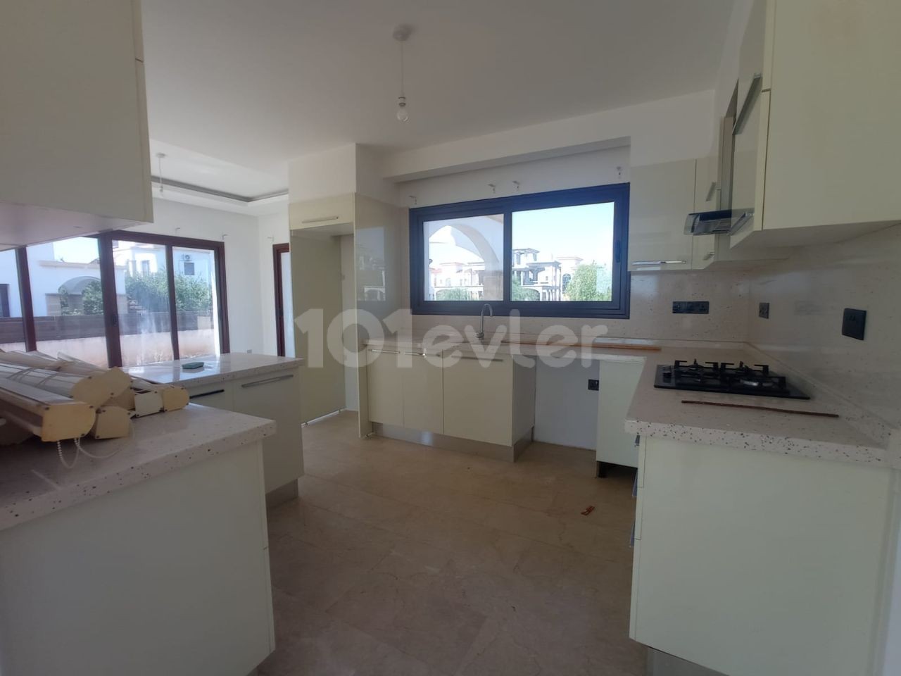 3+1 villa in bogaz for rent