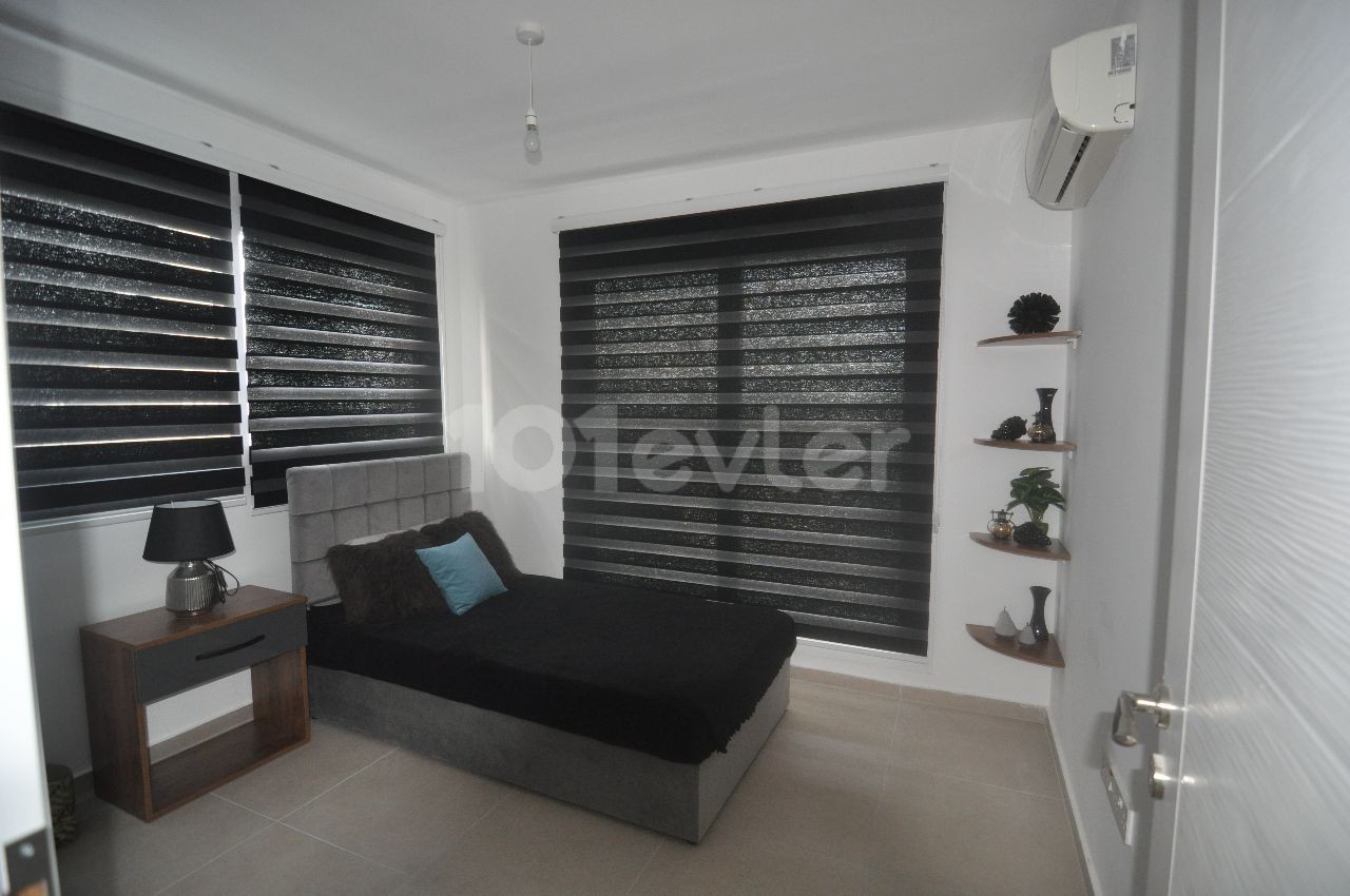 2+1 duplex flat in salamis road near to EMU university