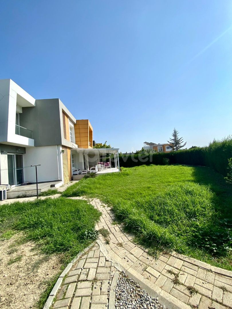 3+1 duplex villa in saklikent in 690 m2 land