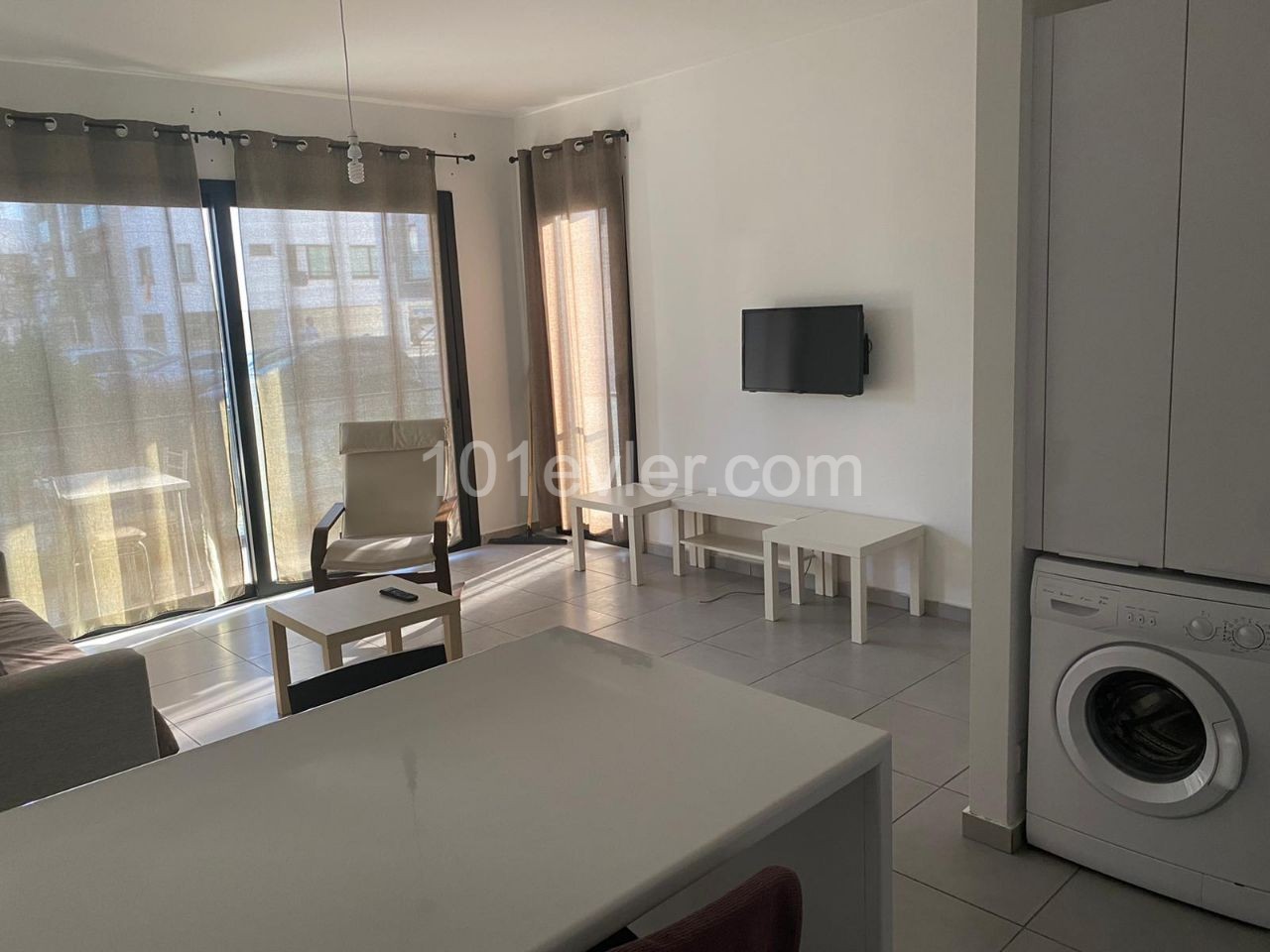 LEFKOŞA KÜÇÜK KAYMAKLI BÖLGESİNDE LEMAR MARKETARKASI  KİRALIK FULL EŞYALI 2+1 YENİ DAİRE 400 STG +6+6 ÖDMELİ 05338711922 