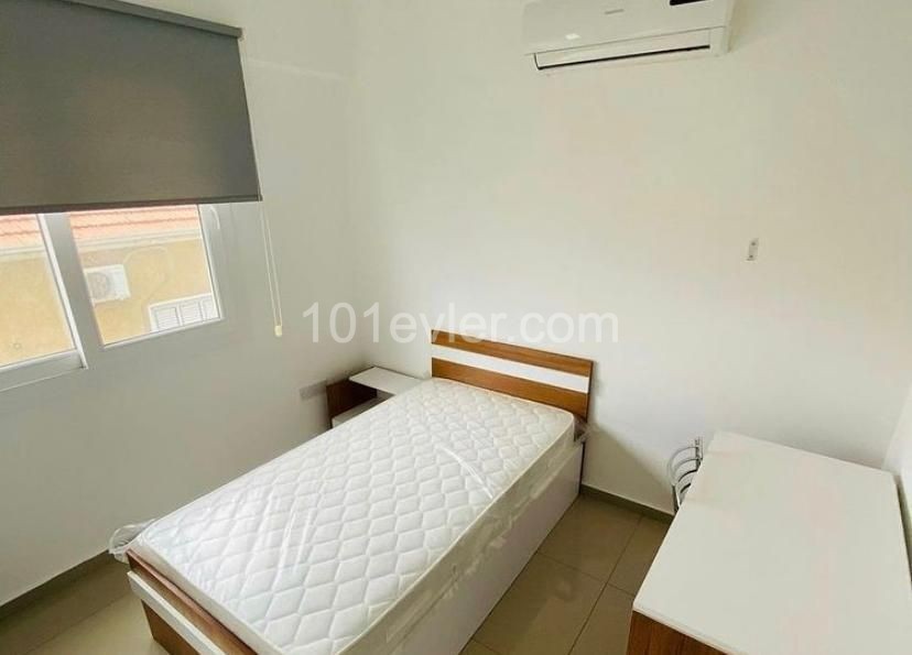 250 dollars with a small slider is 1 minute from the terminal stop. grocery store 1 min. 2+1 apartments in the terminal each room is air-conditioned 05338711922 05338616118 kam flood real estate ** 