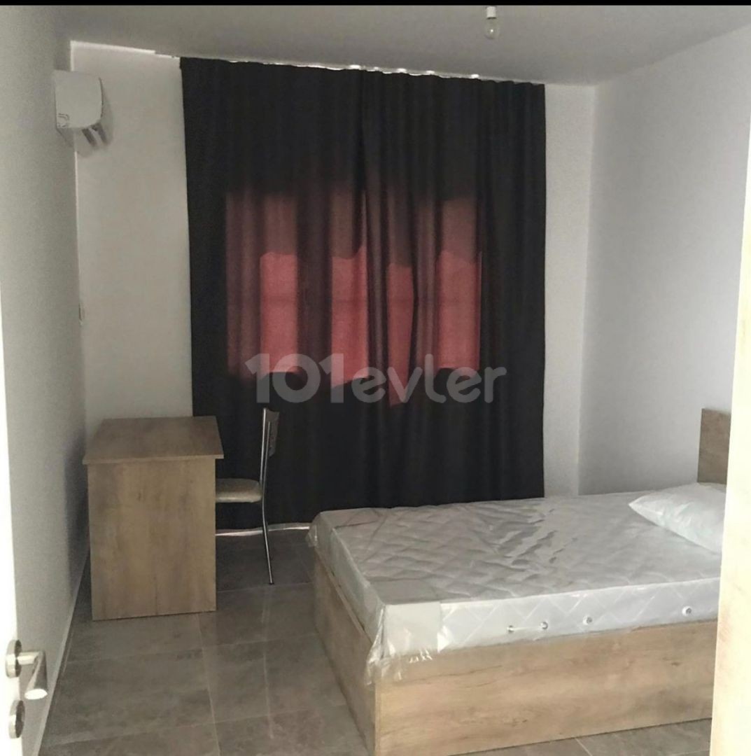 Ortaköy de süper lükx daire duraklara markete 1 dk 350 stg   6+6 ödemeli 2 depozito 05338711922 Kamsel 