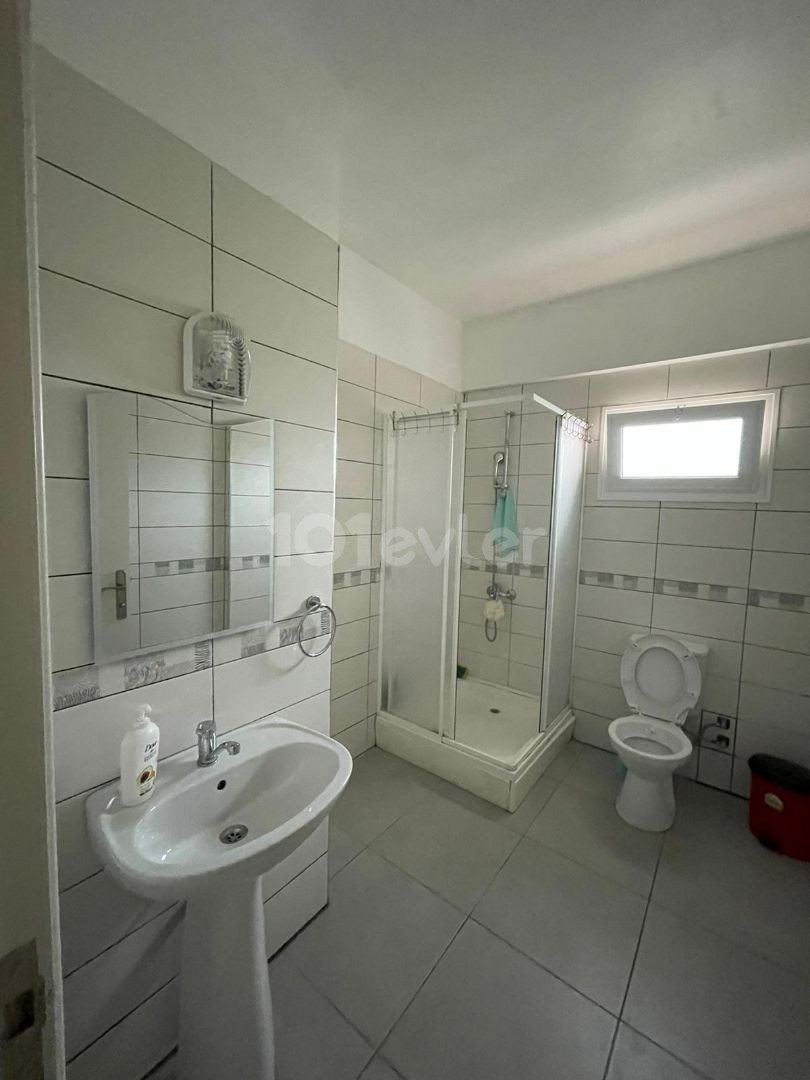 Flat To Rent in Dumlupınar, Nicosia