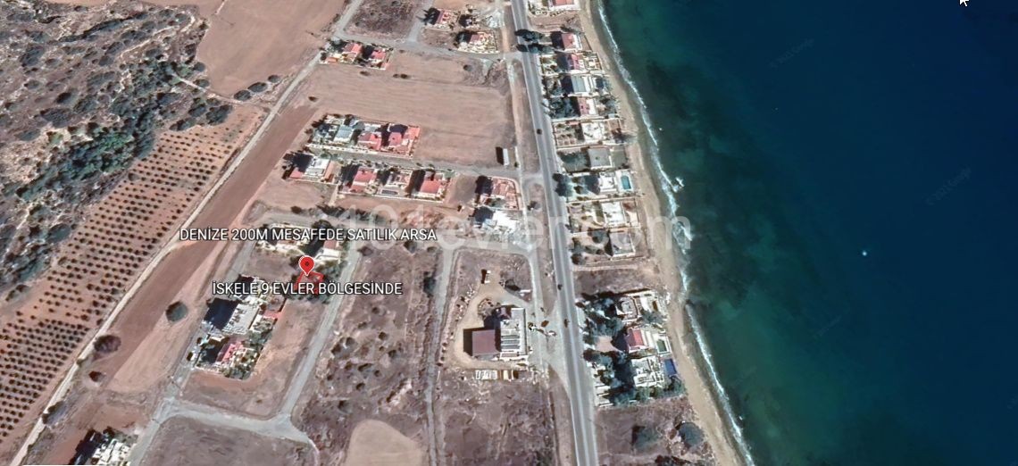 LAND FOR SALE IN THE AREA OF PIER dec HOUSES ** 