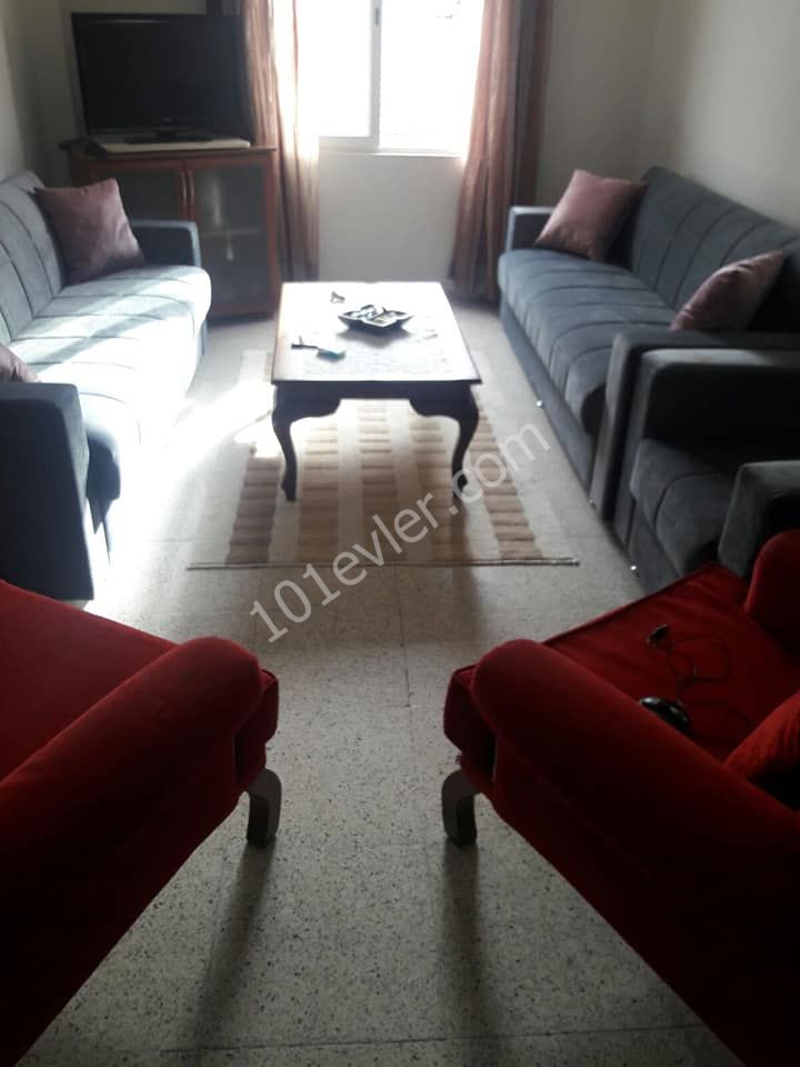 تخت برای اجاره in Yenişehir, نیکوزیا