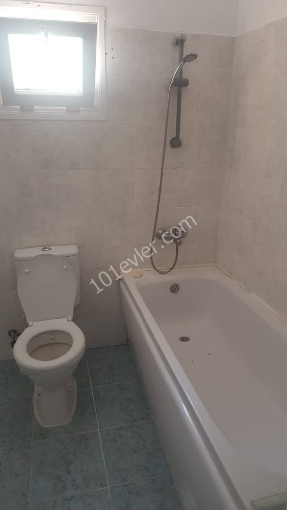 Flat To Rent in Ortaköy, Nicosia