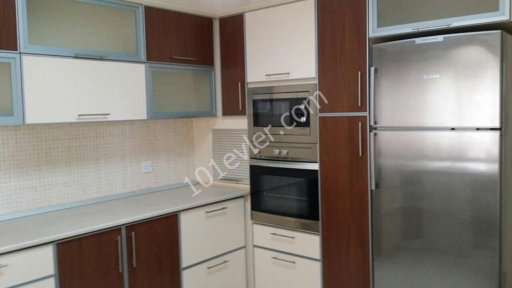 Flat To Rent in Ortaköy, Nicosia