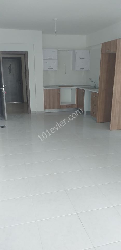 Flat For Sale in Küçük Kaymaklı, Nicosia