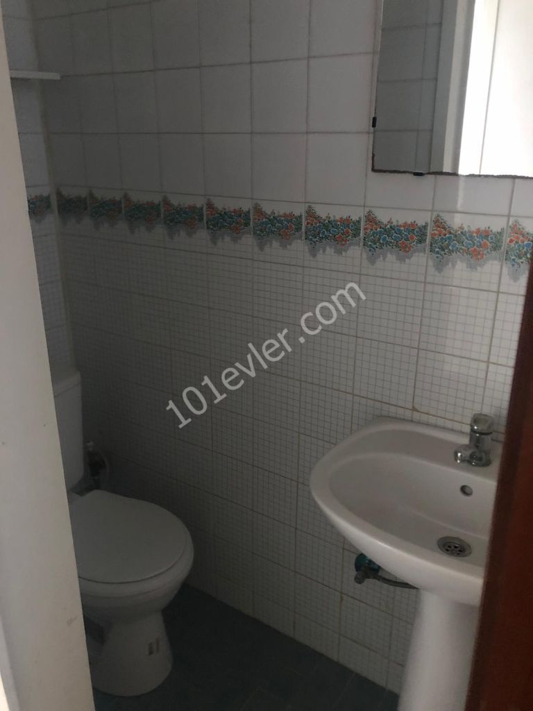 Flat To Rent in Taşkınköy, Nicosia