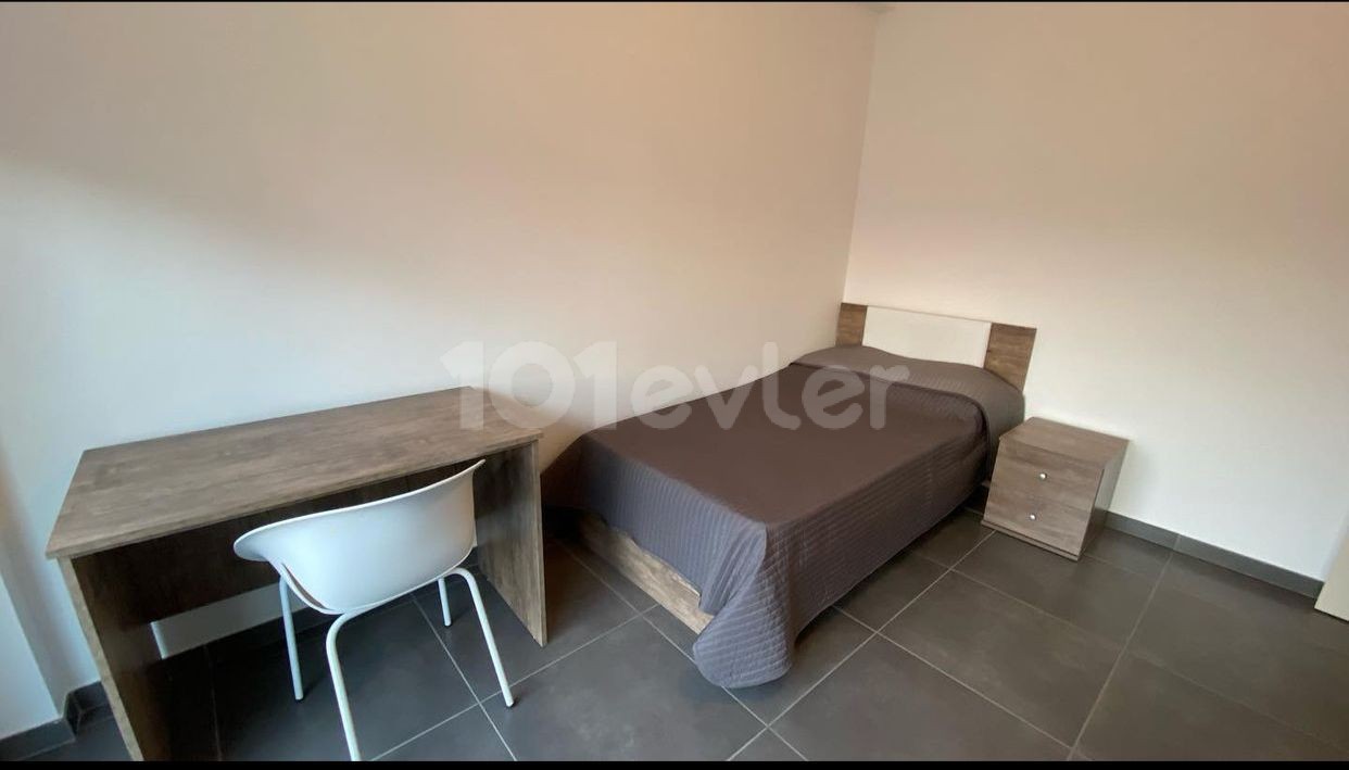 2 + 1 WOHNUNG ZUR MIETE IN LLOGARA !! ** 