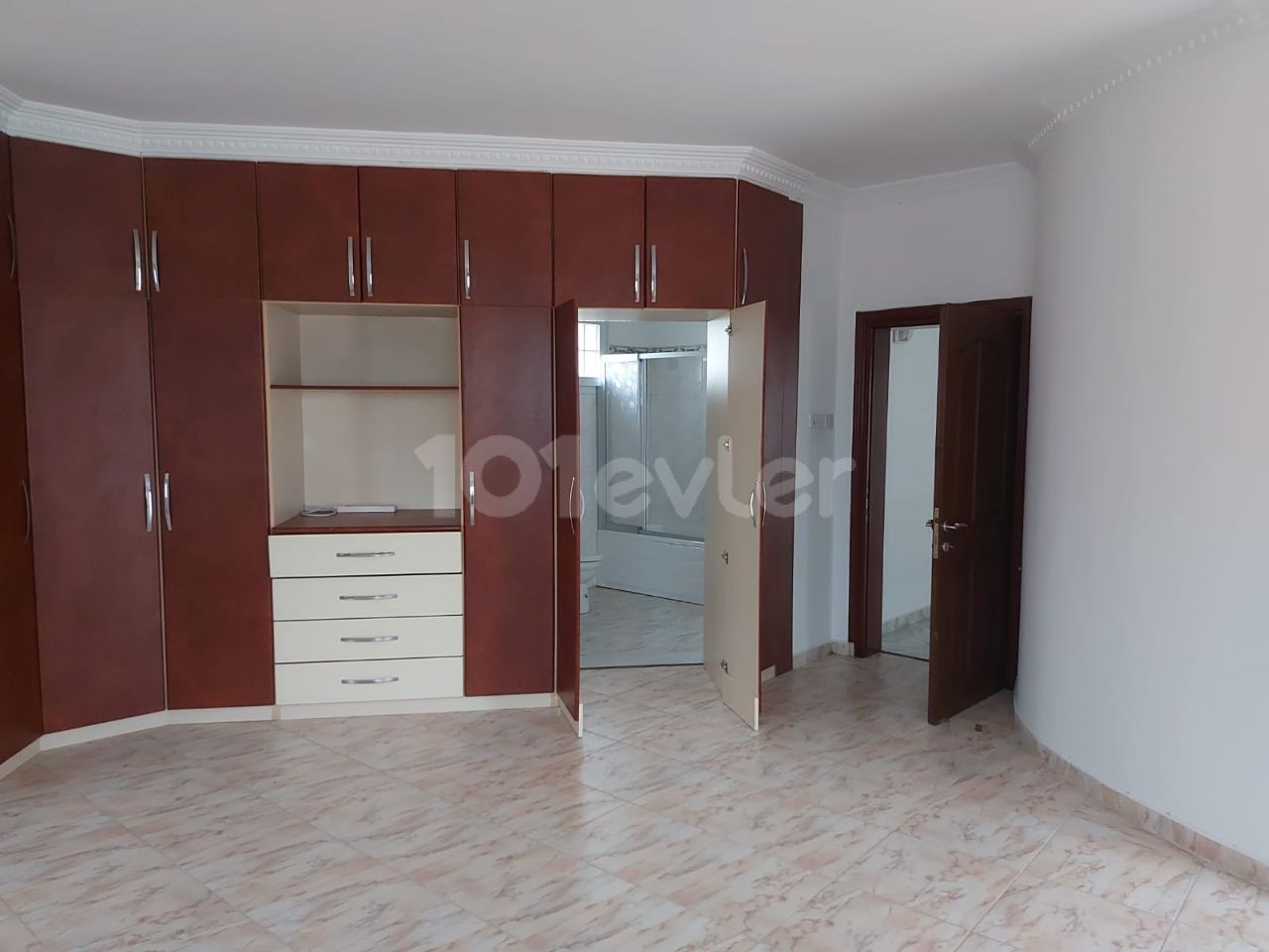 3+1 FULLY DETACHED VILLA FOR RENT IN KAYMAKLI !!! 