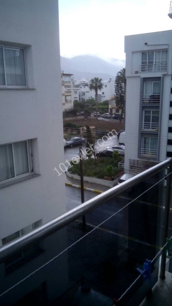 Flat To Rent in Girne Merkez, Kyrenia