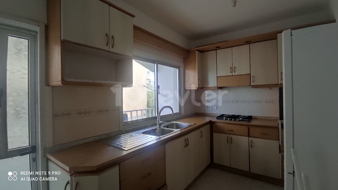 3 + 1 APARTMENT FOR RENT IN THE CENTER OF FAMAGUSTA. ** 