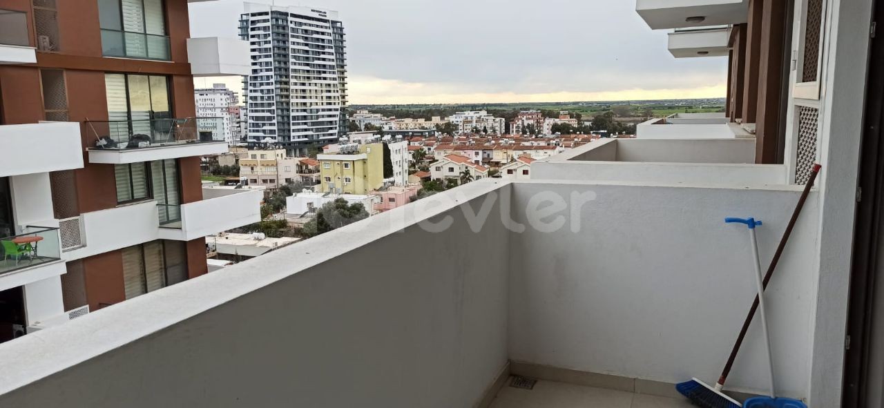 STUDIO APARTMENT IN THE CENTER OF FAMAGUSTA WITHIN WALKING DISTANCE TO THE SCHOOL. ** 