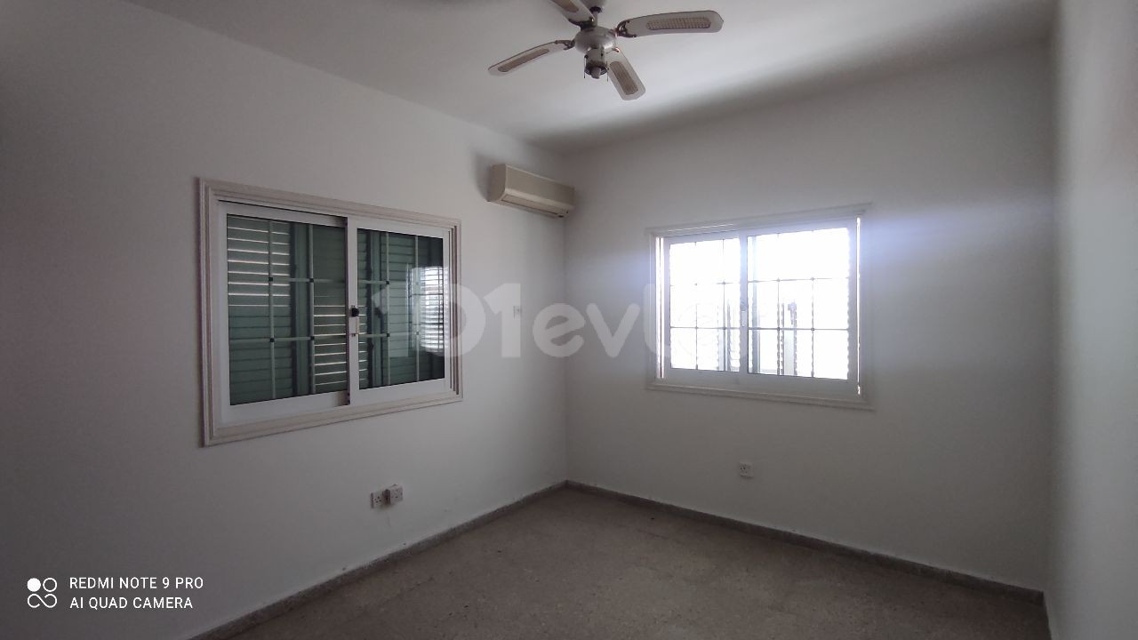 3 + 2 APARTMENT FOR SALE IN THE CENTER OF FAMAGUSTA. ** 