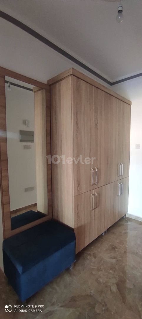 MAĞUSA MERKEZDE SATILIK 3+1 DAİRE.