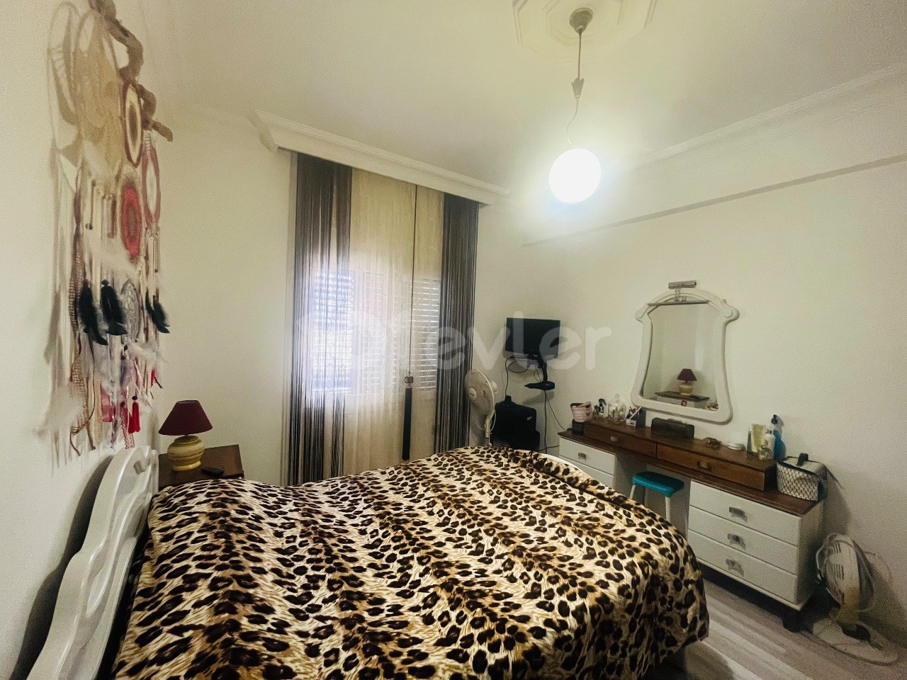 3+1 APARTMENT IN THE CENTER OF FAMAGUSTA. 