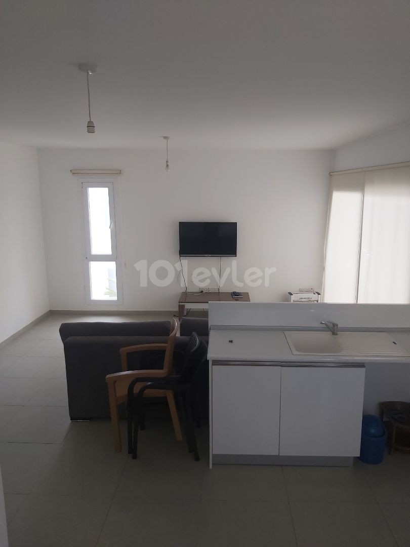 Mağusa merlezde 2+1 kiralik duplex penthowse kiralık  Daire