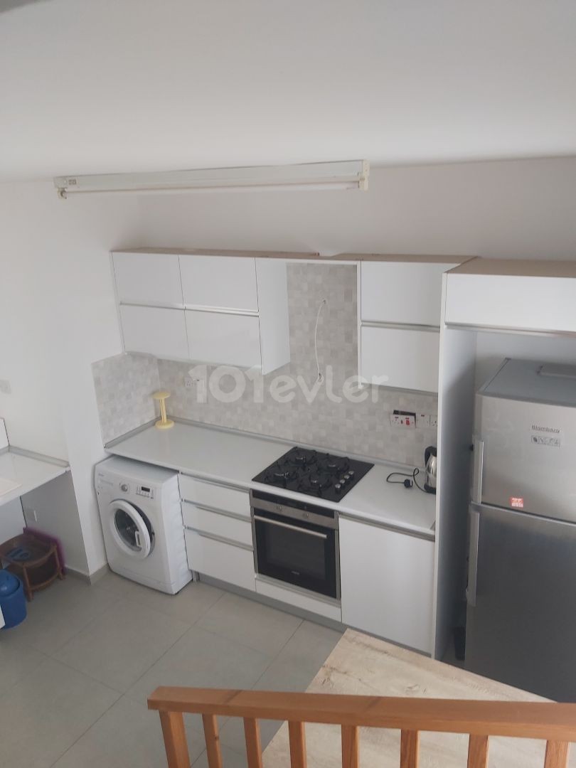 Famagusta merlezde 2+1 Vermietung duplex penthowse Wohnung zu vermieten