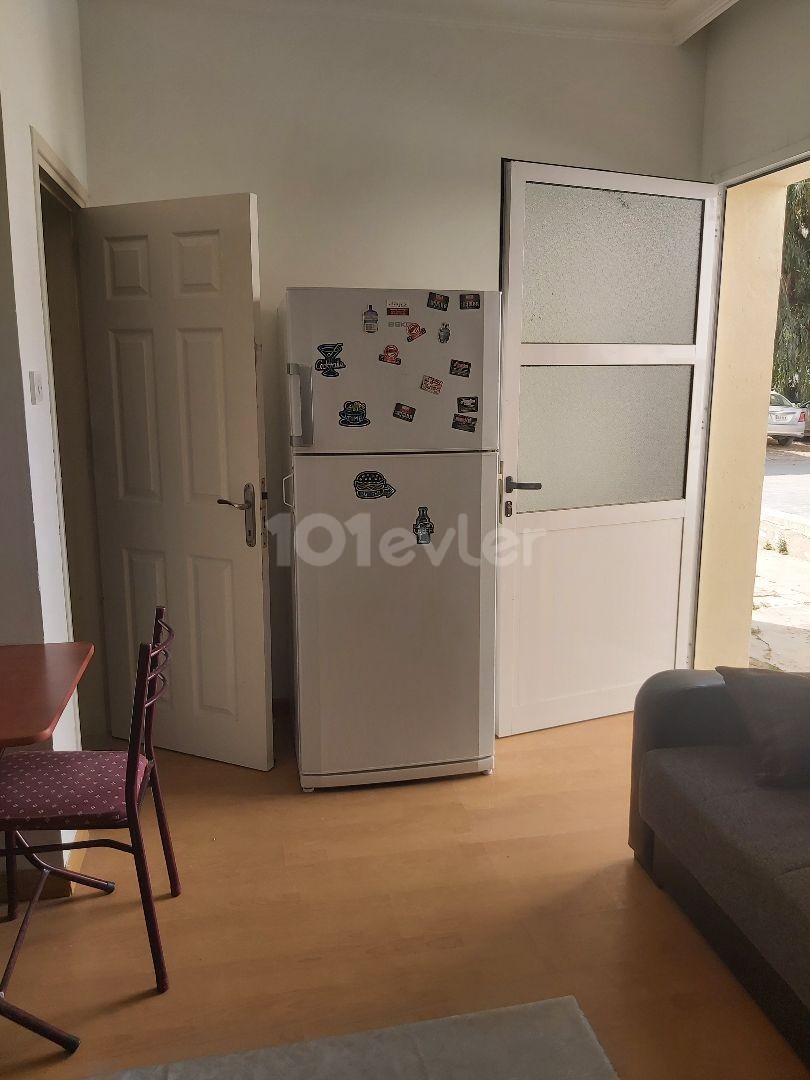 2+1 FURNISHED FLAT FOR RENT IN WALKING DISTANCE TO FAMAGUSA EMU