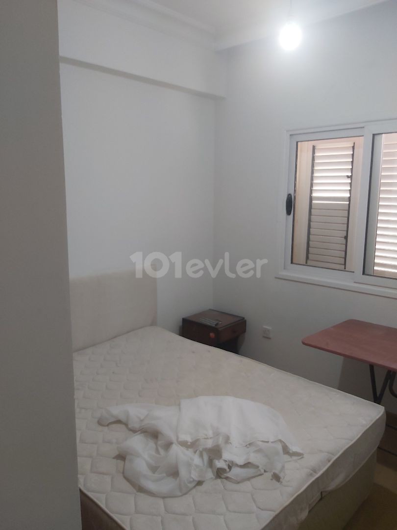 2+1 FURNISHED FLAT FOR RENT IN WALKING DISTANCE TO FAMAGUSA EMU