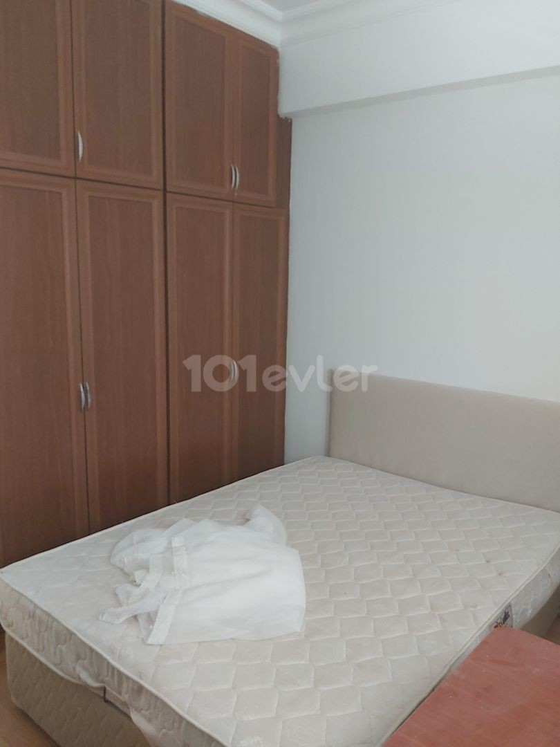 2+1 FURNISHED FLAT FOR RENT IN WALKING DISTANCE TO FAMAGUSA EMU