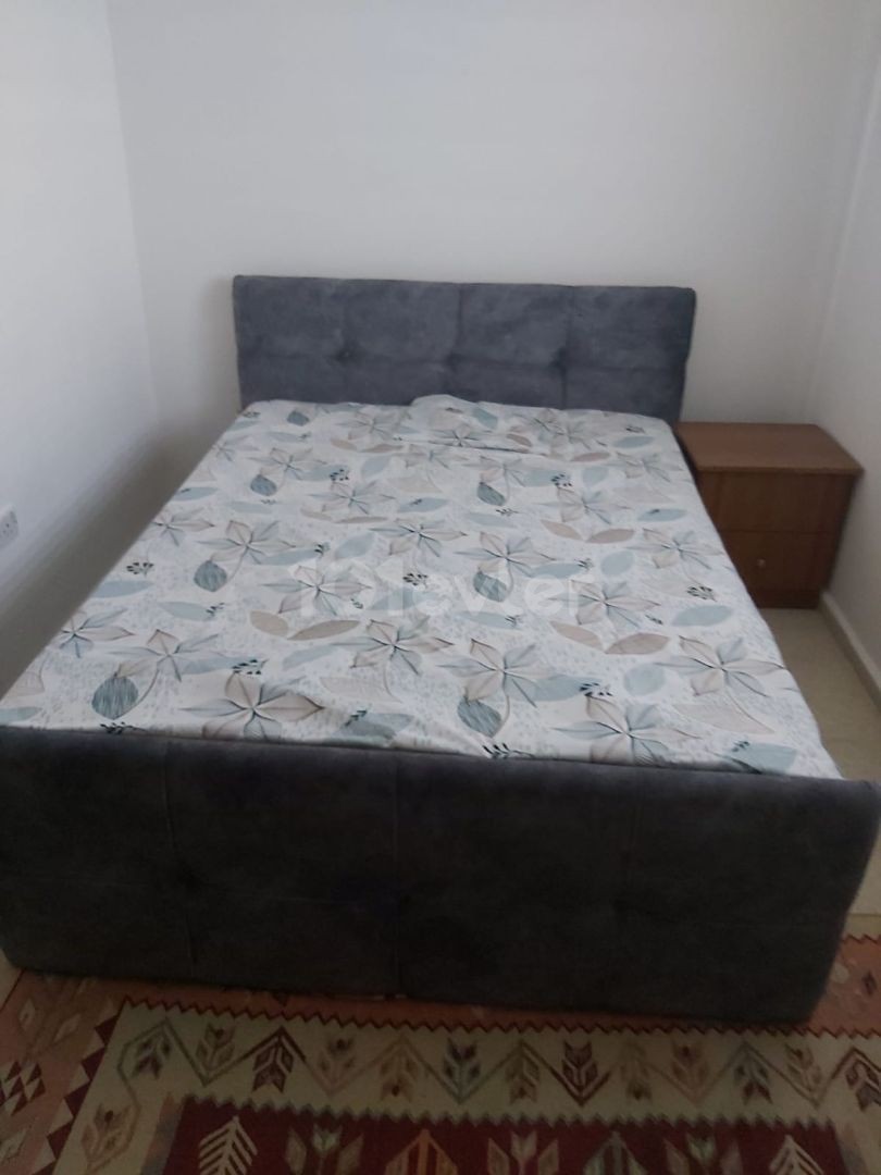 MAĞUSA TUZLA BÖLGESINDE 2+1 EŞYALI DAİRE 