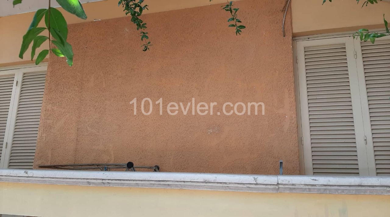 GROUND FLOOR HOUSE FOR SALE WITH TURKISH TITLE DEED IN BAIKAL, FAMAGUSTA ** 