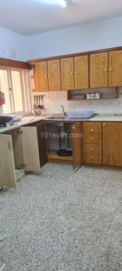 GROUND FLOOR HOUSE FOR SALE WITH TURKISH TITLE DEED IN BAIKAL, FAMAGUSTA ** 