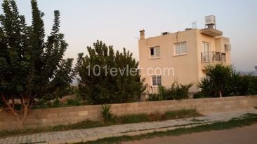 A DETACHED DUPLEX HOUSE WITH A GARDEN AND A WELL FOR SALE IN THE VILLAGE OF HORSEMEN ** 