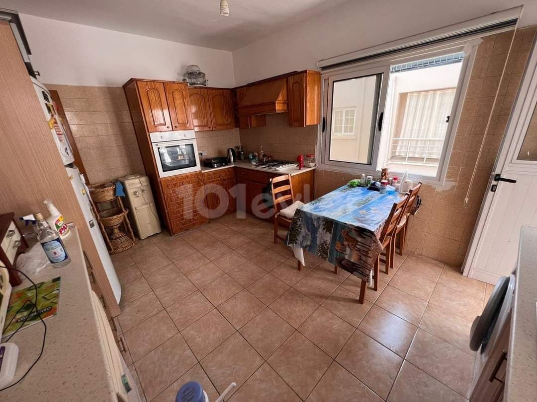 SATILIK TÜRK KOÇANLI  MARMARA BÖLGESİNDE 3+1 DAİRE 