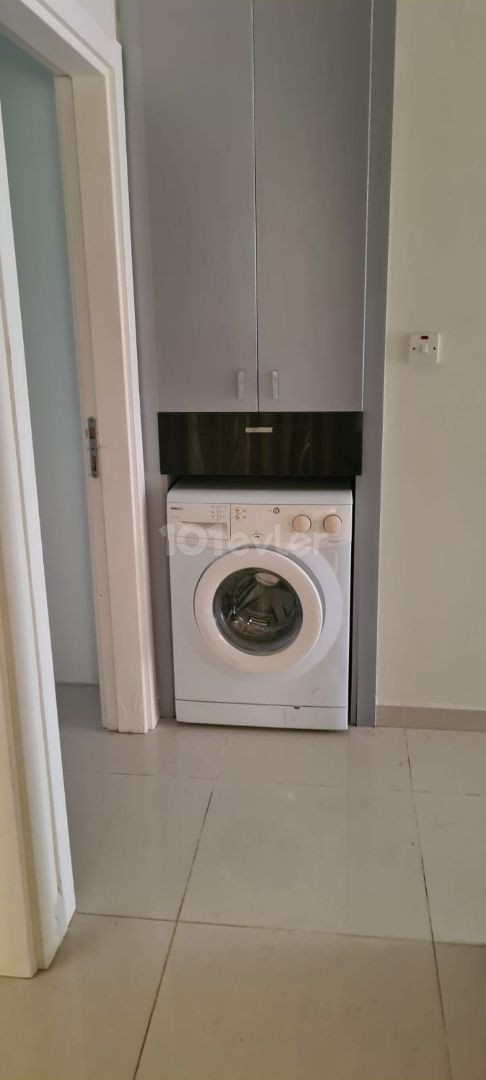 MAGUSA MERKEZDE SATILIK 3+1 TÜRK KOÇANLI DAİRE