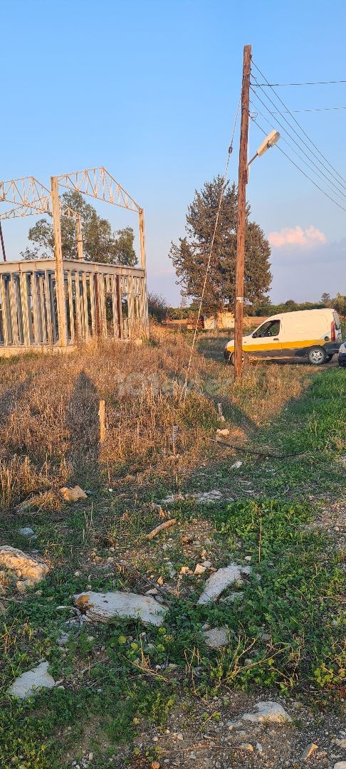 3+1 2 STOCKWERK ROHBAU MIT STAHLKONSTRUKTION PROJEKT ZUM VERKAUF IN KUZUCUK DORF