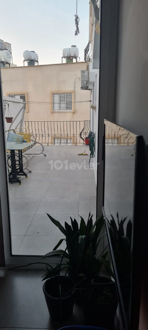 3+1 1ST FLOOR APARTMENT IN THE GÜLSEREN AREA OF FAMAGUSTA