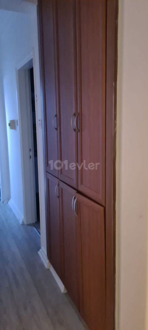 3+1 1ST FLOOR APARTMENT IN THE GÜLSEREN AREA OF FAMAGUSTA