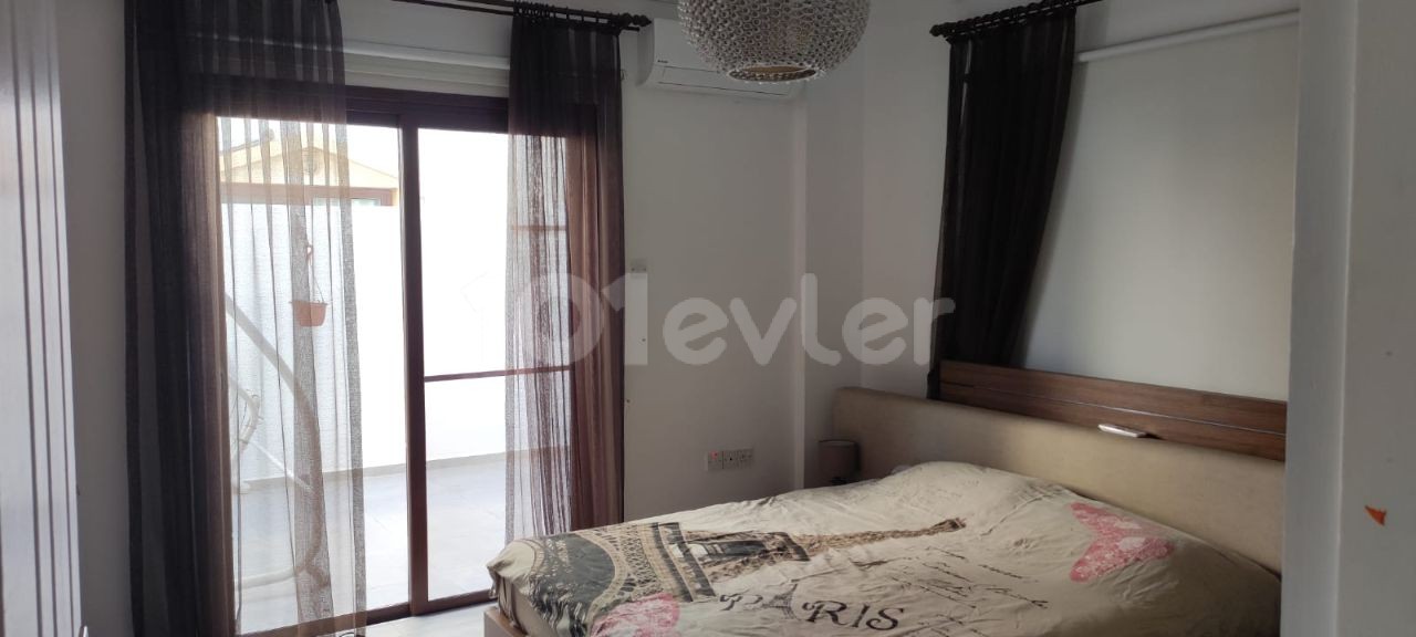 3+1 1ST FLOOR APARTMENT IN THE GÜLSEREN AREA OF FAMAGUSTA