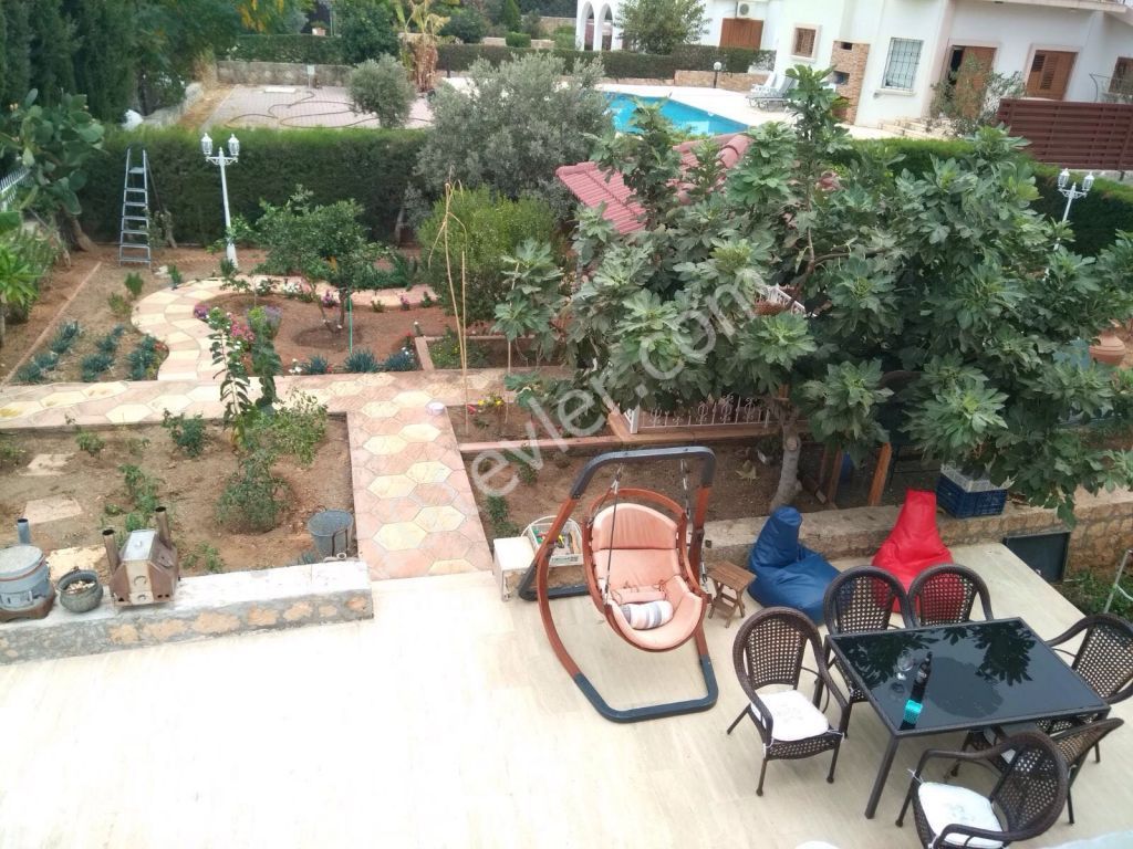 Müstakil Villa Deniz Kıyısı Sahibinden 3+1 Girne Karaoğlanoğlu