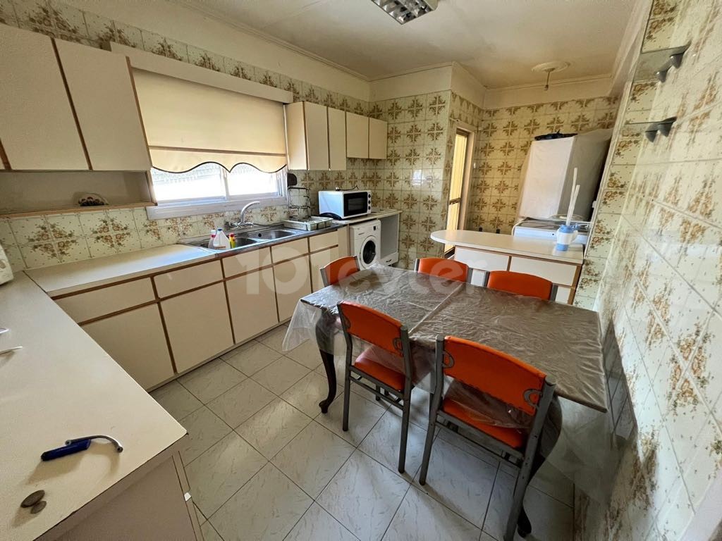 3+1 BARGAIN FLAT IN KAYMAKLI