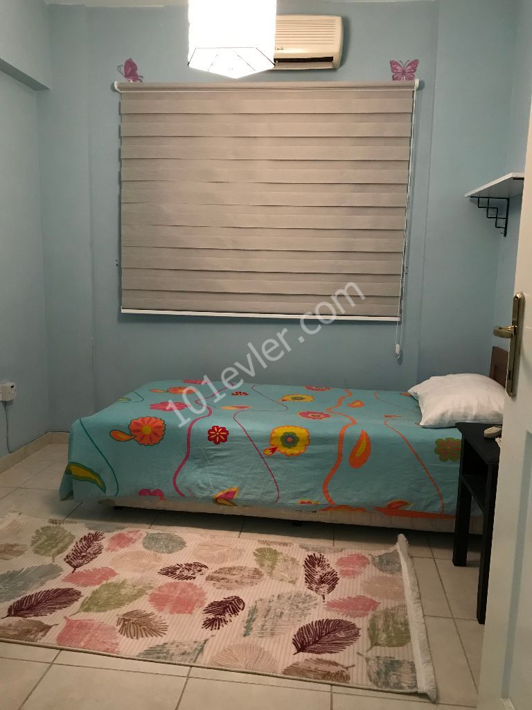 Flat To Rent in Yukarı Girne, Kyrenia