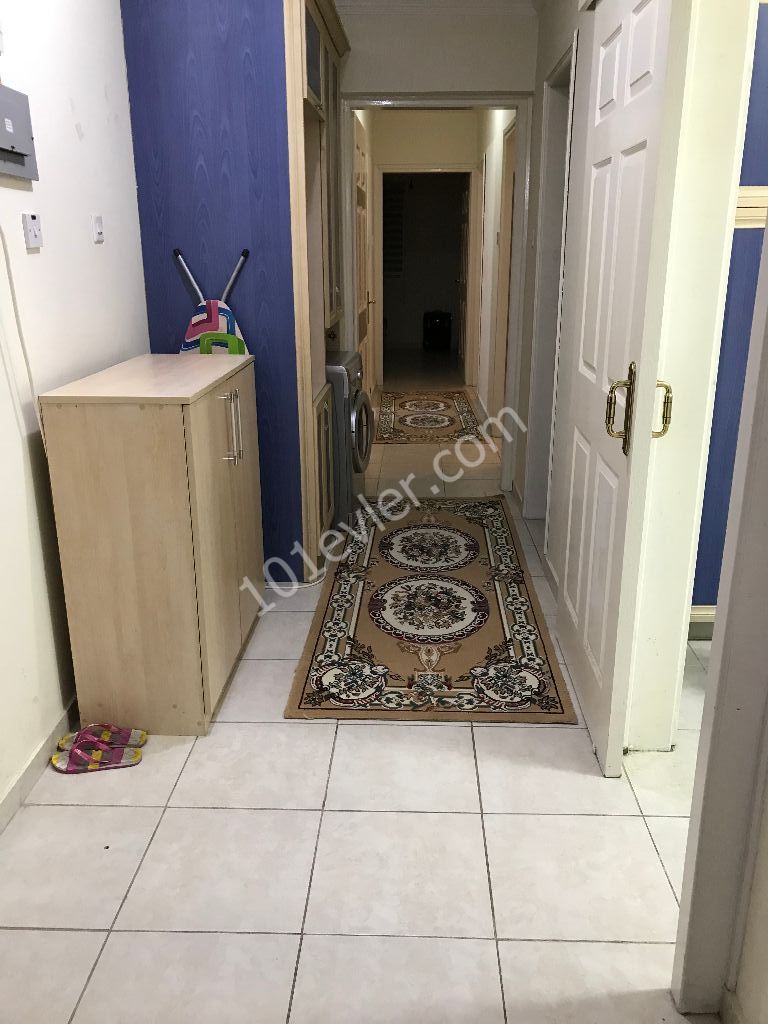 Flat To Rent in Yukarı Girne, Kyrenia