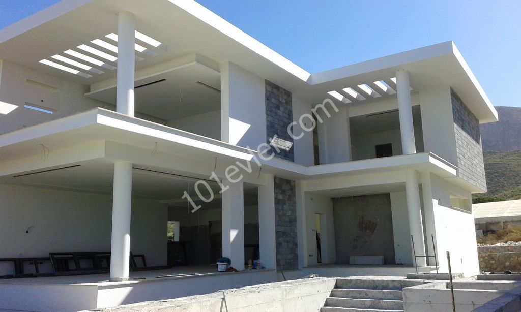 Villa For Sale in Edremit, Kyrenia