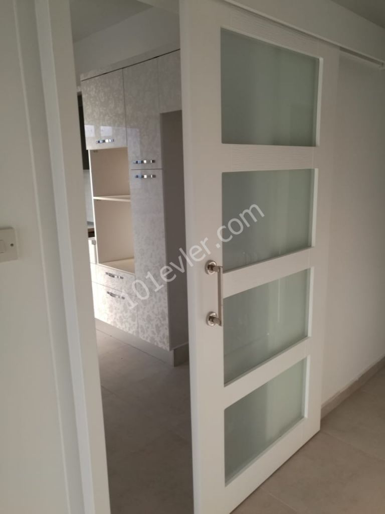 GÖNYELİDE SIFIR 3+1 146 m2 SATILIK DAİRE.. بيت للبيع بي كونيلي ٣+١ ١٤٦ متر 